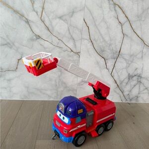 Super wings sparky fire truck